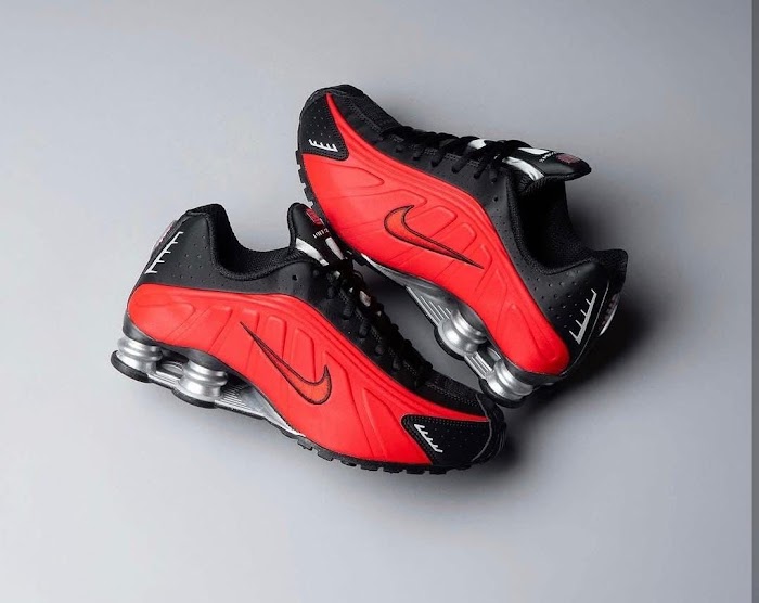 Nike Shox R4 Rojo Negro 2