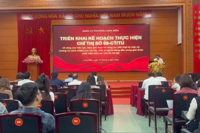 Phường Long Biên nâng cao hiệu quả thực thi công vụ - Đài Phát thanh và truyền hình Hà Nội