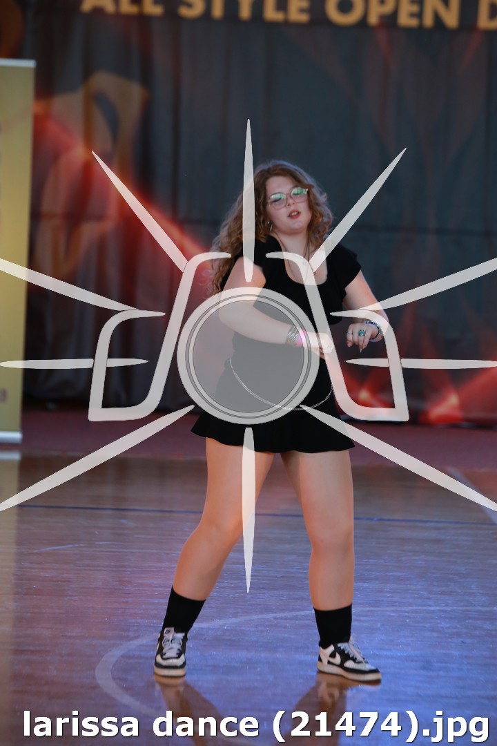 larissa dance (21474).jpg