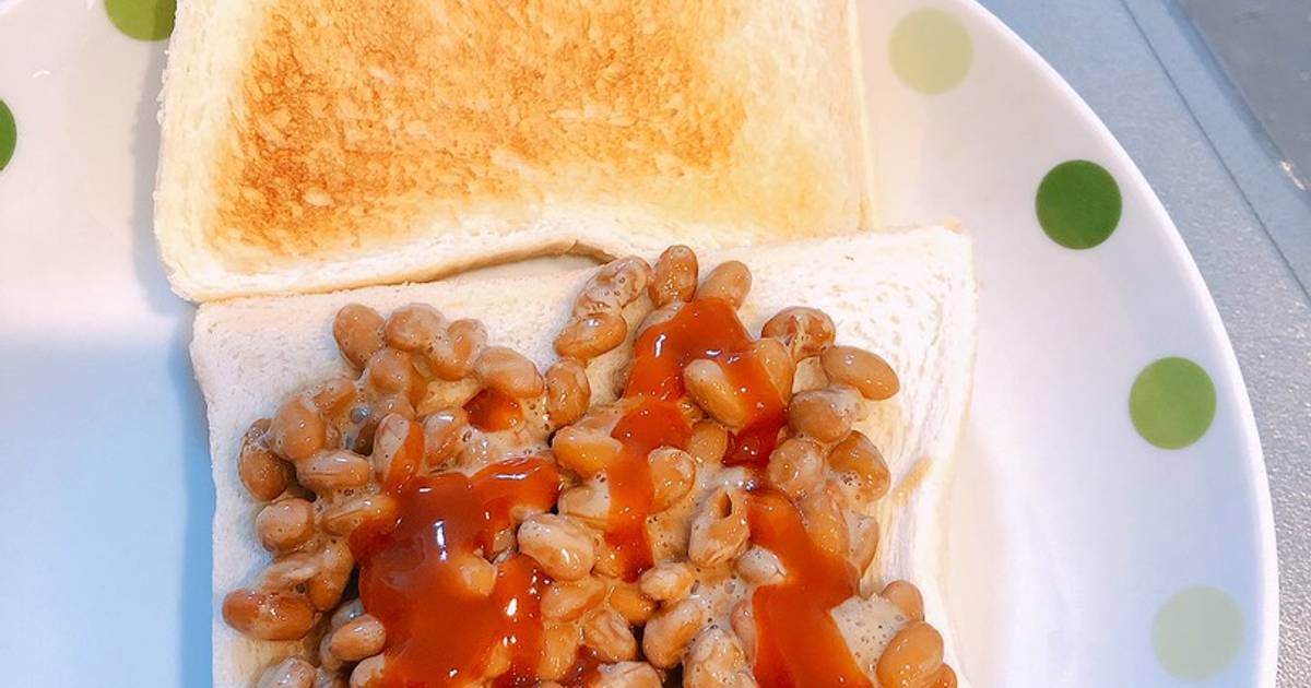 Bánh mì kẹp natto