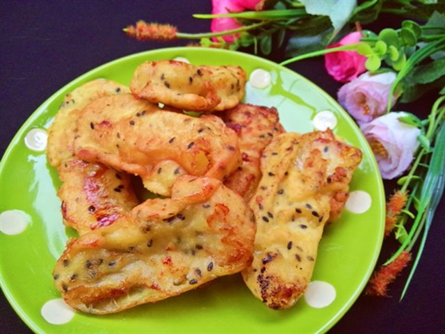 Bánh Chuối Chiên Mè Vàng Giòn