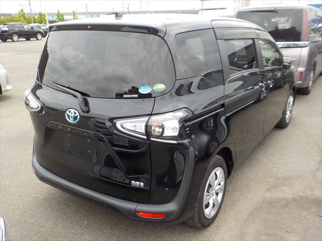 Sienta G