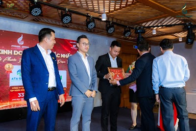BinhPhoto-4738.jpg