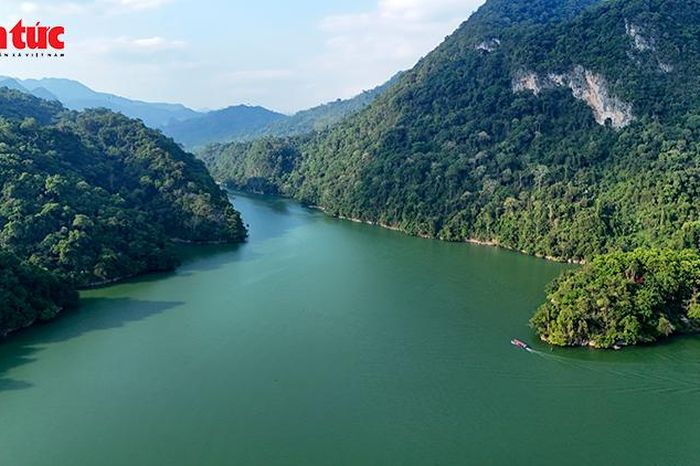 Ba Bể, 'viên ngọc xanh giữa đại ngàn Đông Bắc - Báo Tin Tức TTXVN