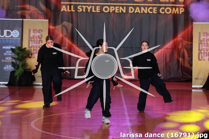 larissa dance (16791).jpg