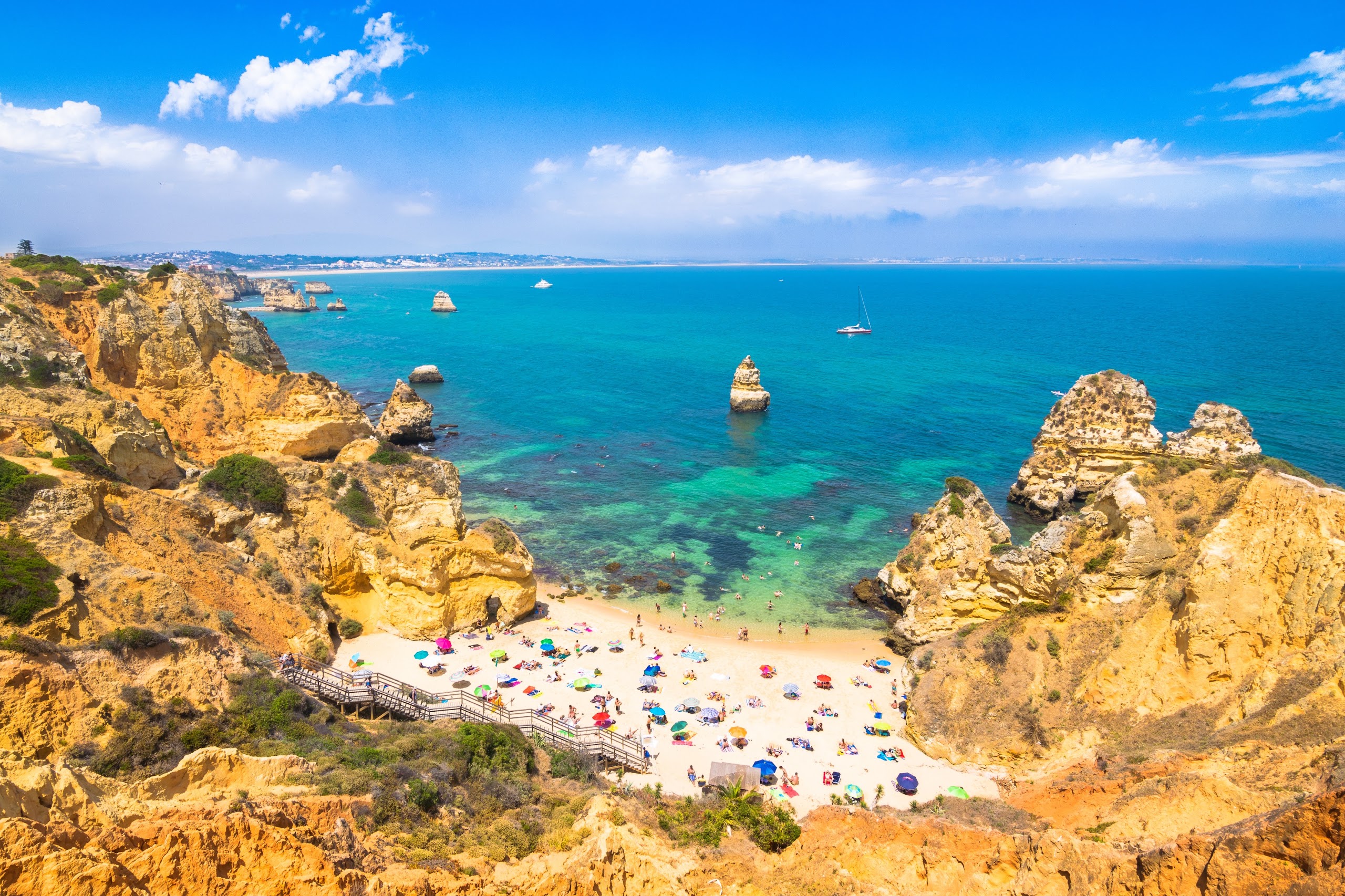 How to Get from Faro Airport to Pine Cliffs (Step-by-Step) — view 3