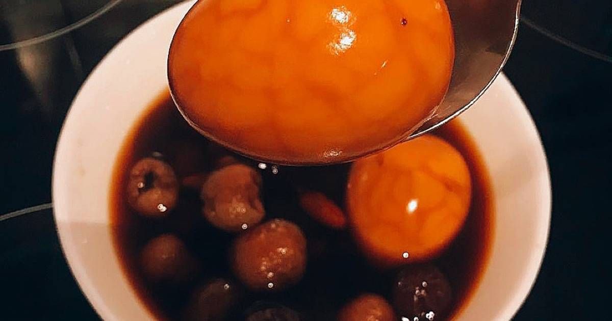 Trà (chè) trứng “khủng long”