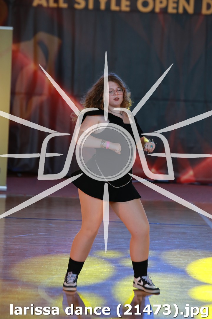 larissa dance (21473).jpg