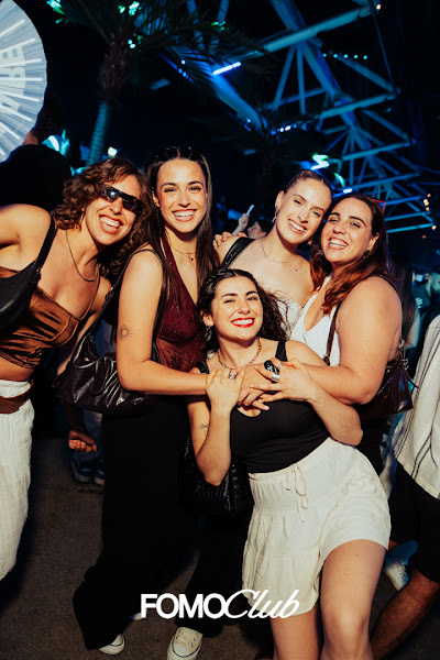 Fomo Club (6).jpg