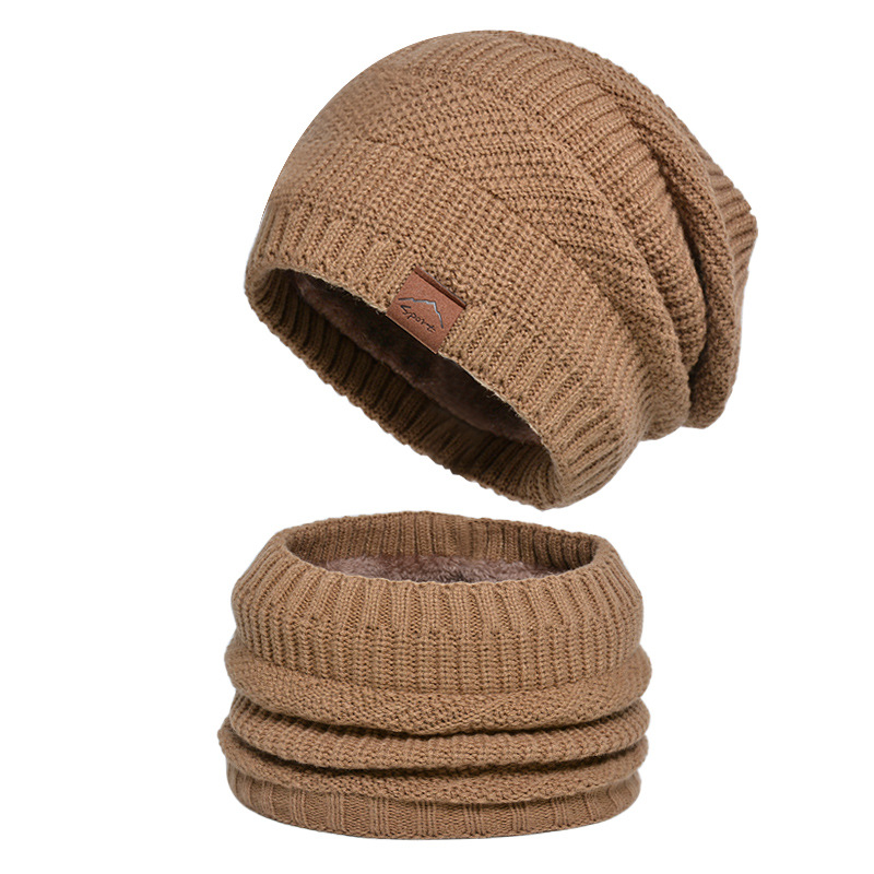 Winter-Set: Strickmütze und Schal