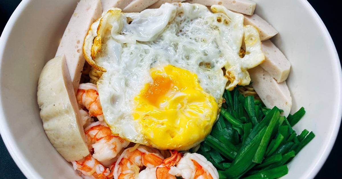 Mì tôm trộn (còn gì nấu đấy)