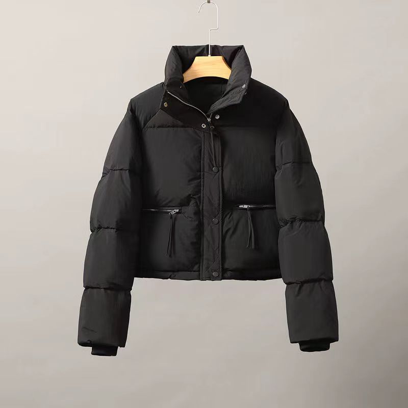 Short women's quilted jacket with stand-up collar, lined