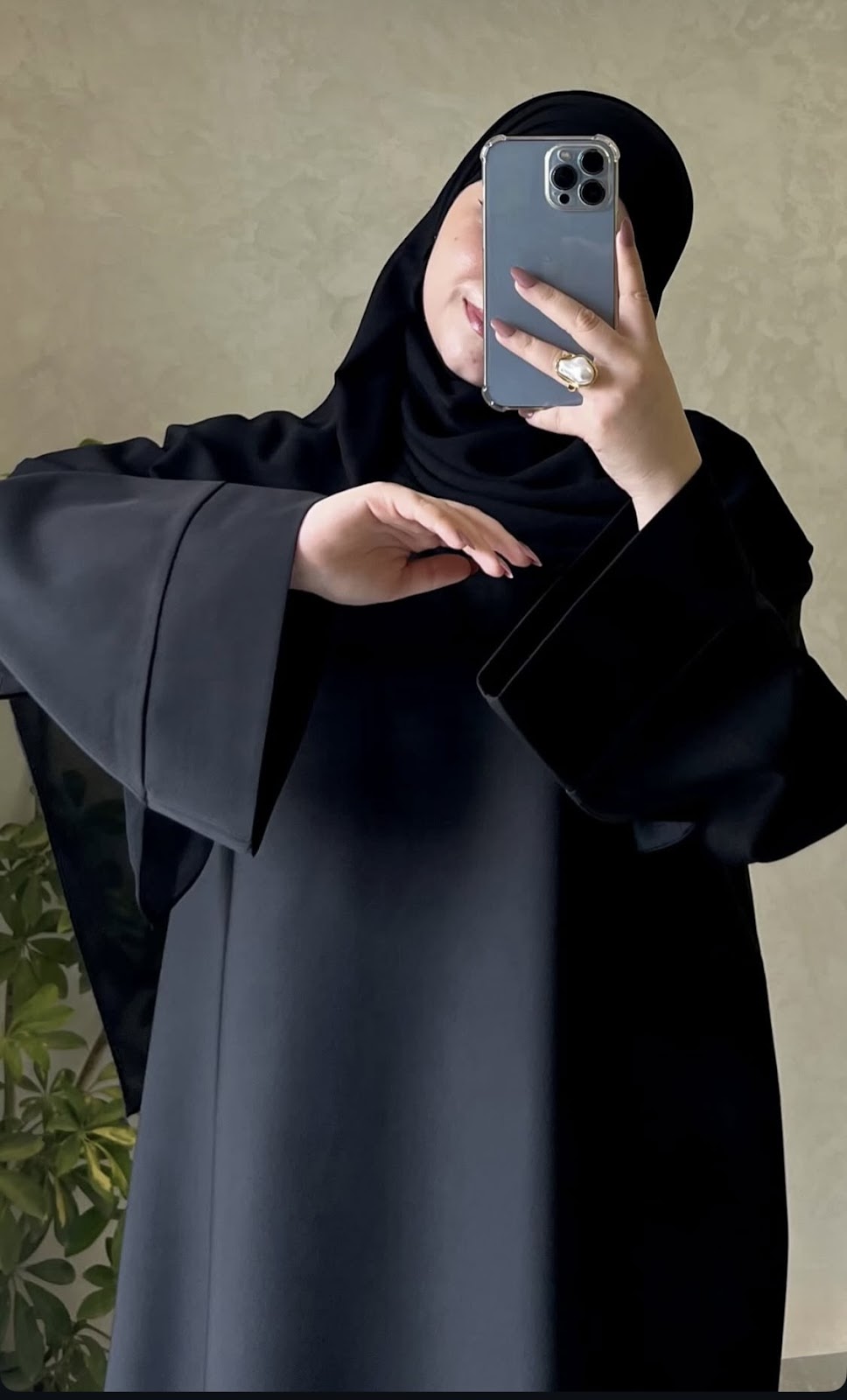 Black Haya Abaya
