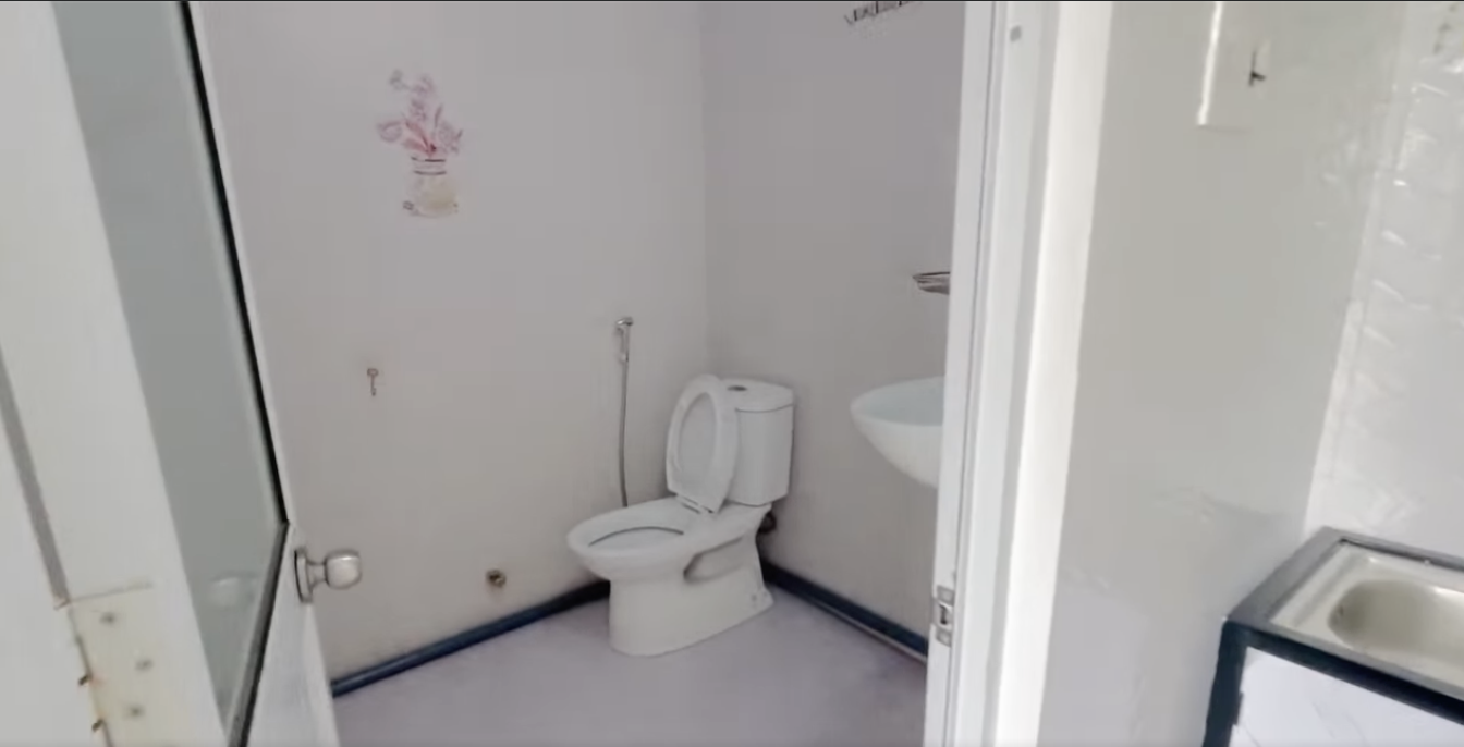 🗓️trống sẵn  tầng 3 thang bộ, ở ngay được 4