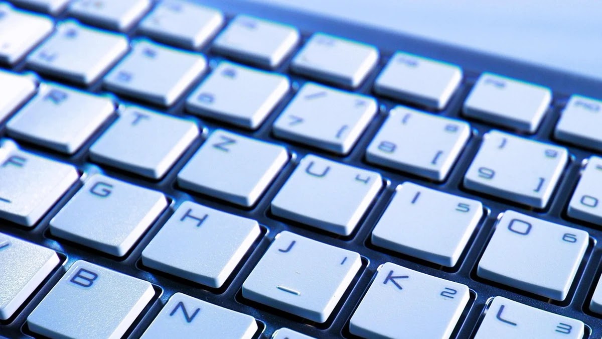 MBTI와 애착 유형 비교로 보는 인간관계 심리 분석