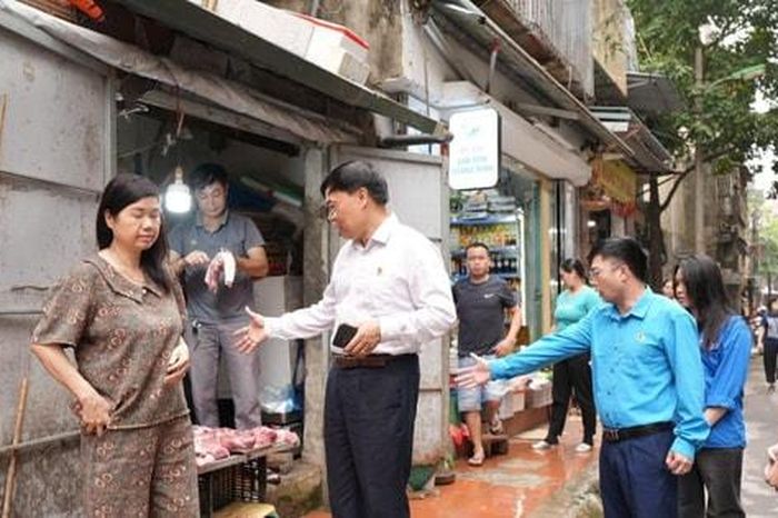 Phường Láng gỡ '5 điểm nghẽn' đô thị: Chạm mưu sinh - Không nản bước - Báo Hà Nội Mới