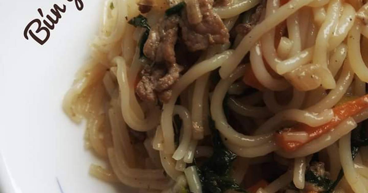 Bún gạo xào bò - Ăn dặm cho bé