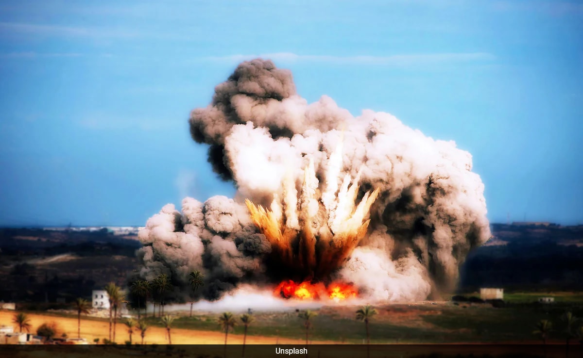 Earthquake Near Dimona Fuels Nuke Test Rumors