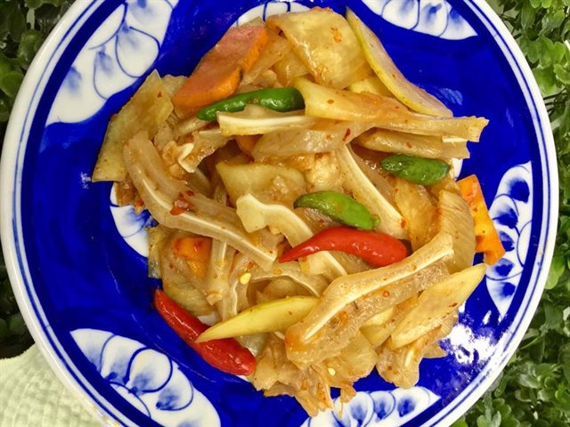 Kim Chi Đu Đủ Trộn Tai Heo
