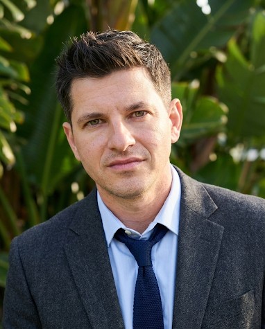 Julian Flores Professional Portrait