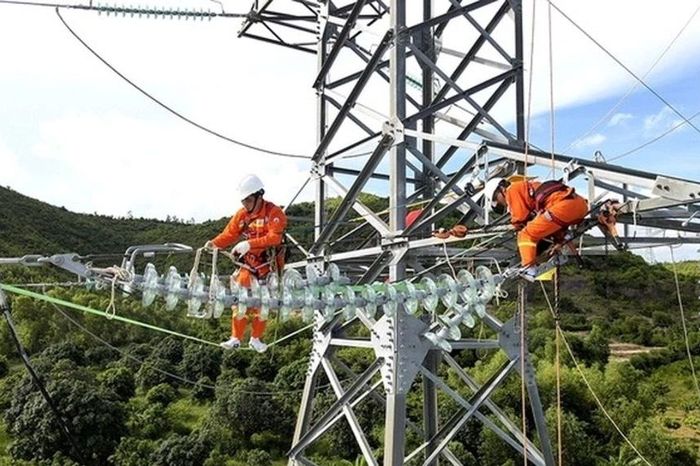 Hướng tới một hệ thống điện ổn định, linh hoạt, bền vững - Đài Phát thanh và truyền hình Hà Nội