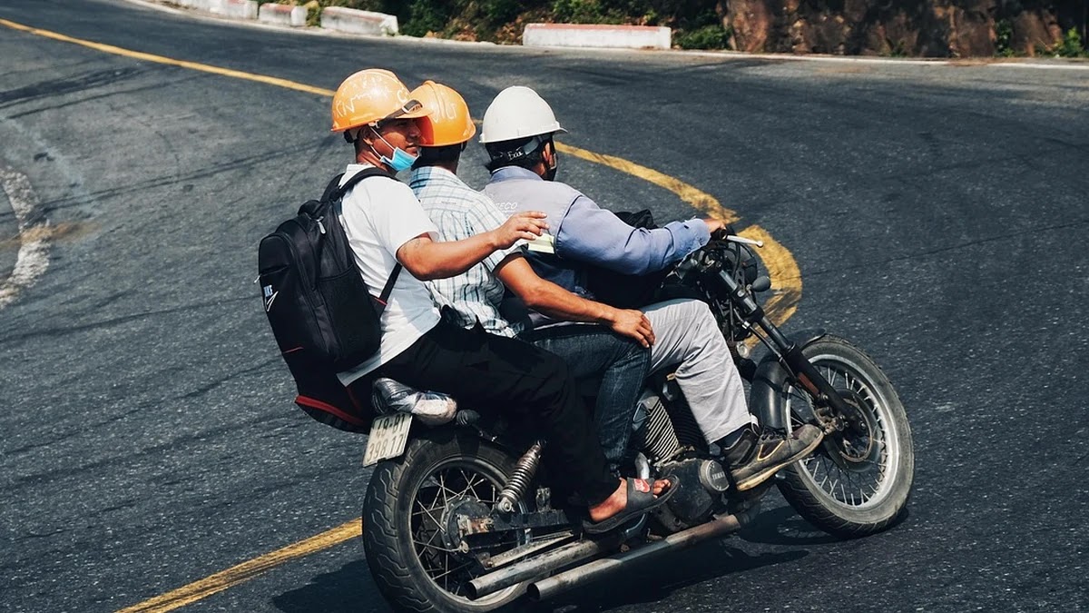 교통비 절약을 위한 지역별 환승 할인 카드 조건 비교