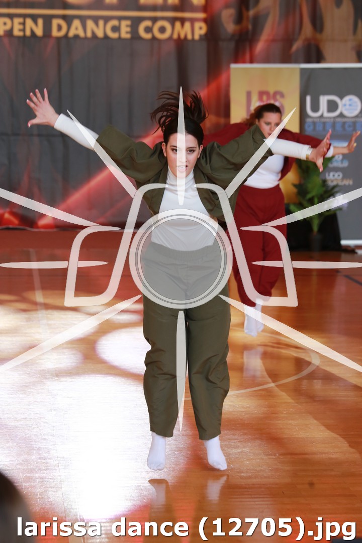 larissa dance (12705).jpg