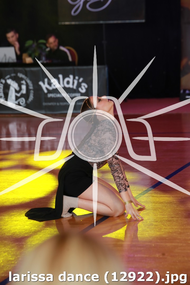 larissa dance (12922).jpg