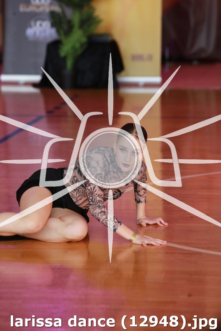 larissa dance (12948).jpg