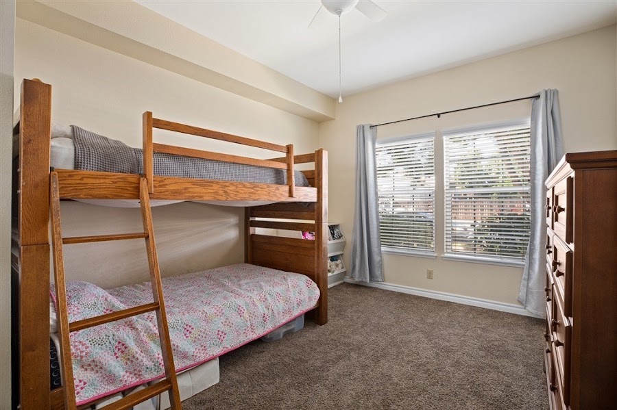13818 Midland Rd