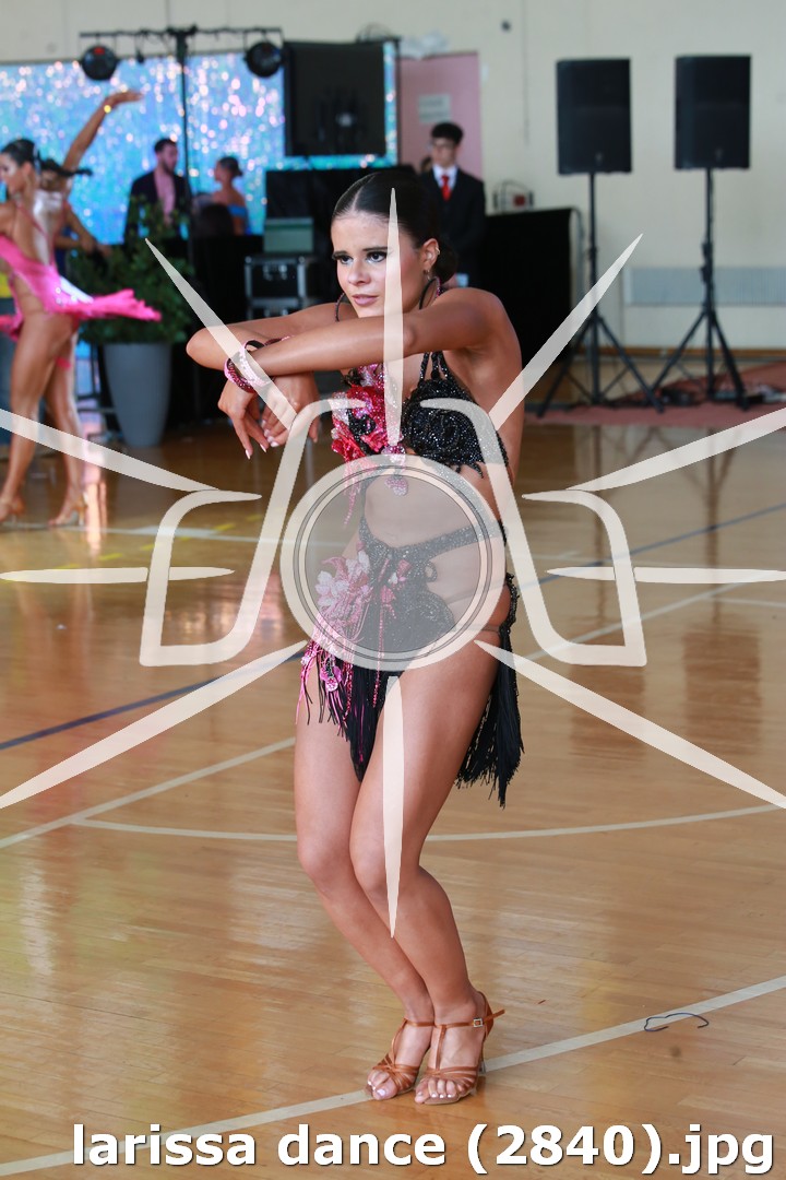 larissa dance (2840).jpg