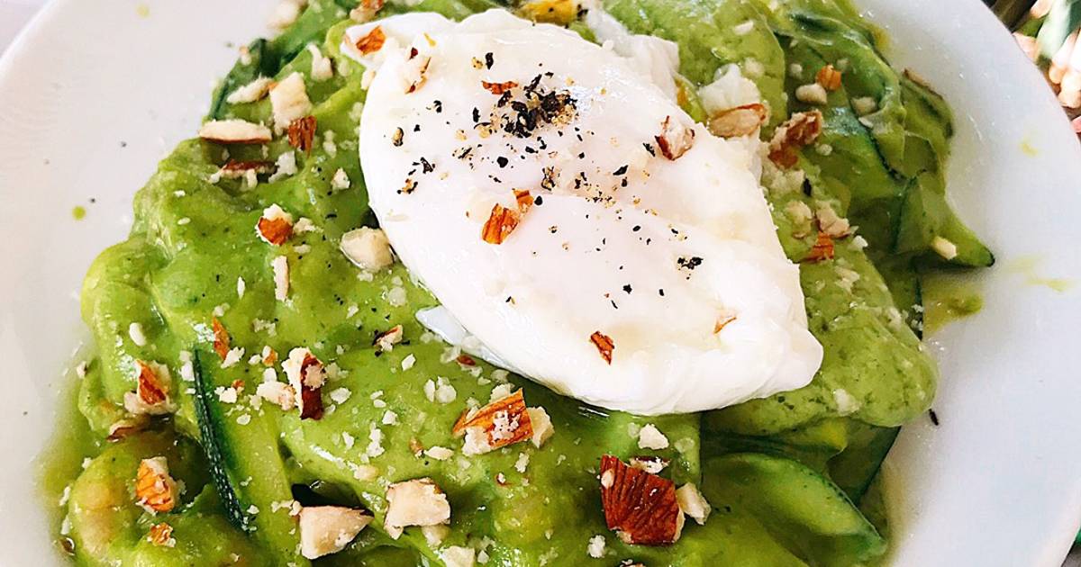 Zucchini pesto💚