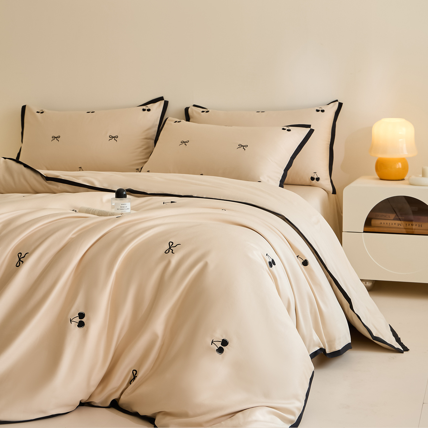 Korean Bedding with Embroidery, 4-piece, Cotton