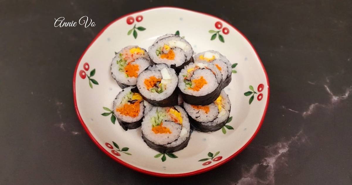 Sushi cá hồi