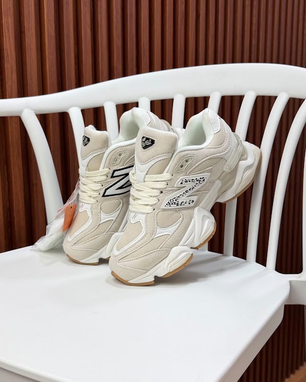 New Balance 9060 Crema Leopardo
