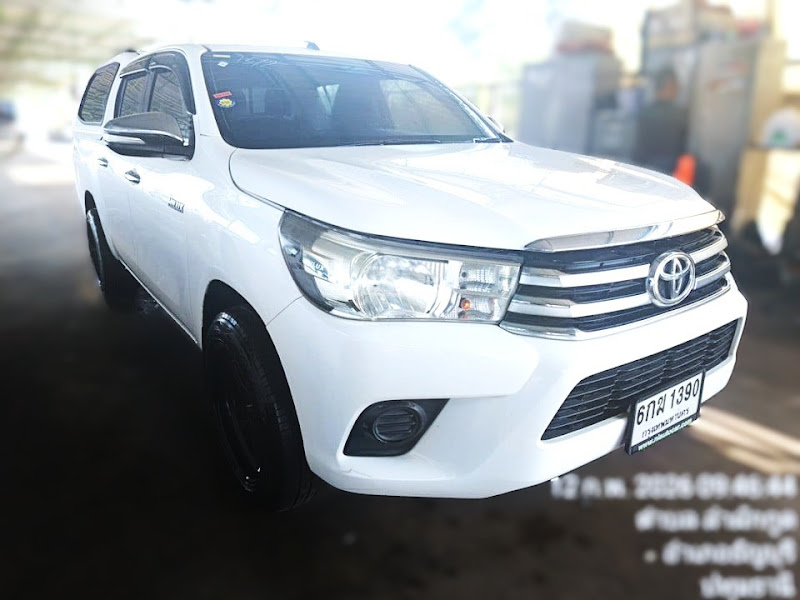 TOYOTA HILUX REVO