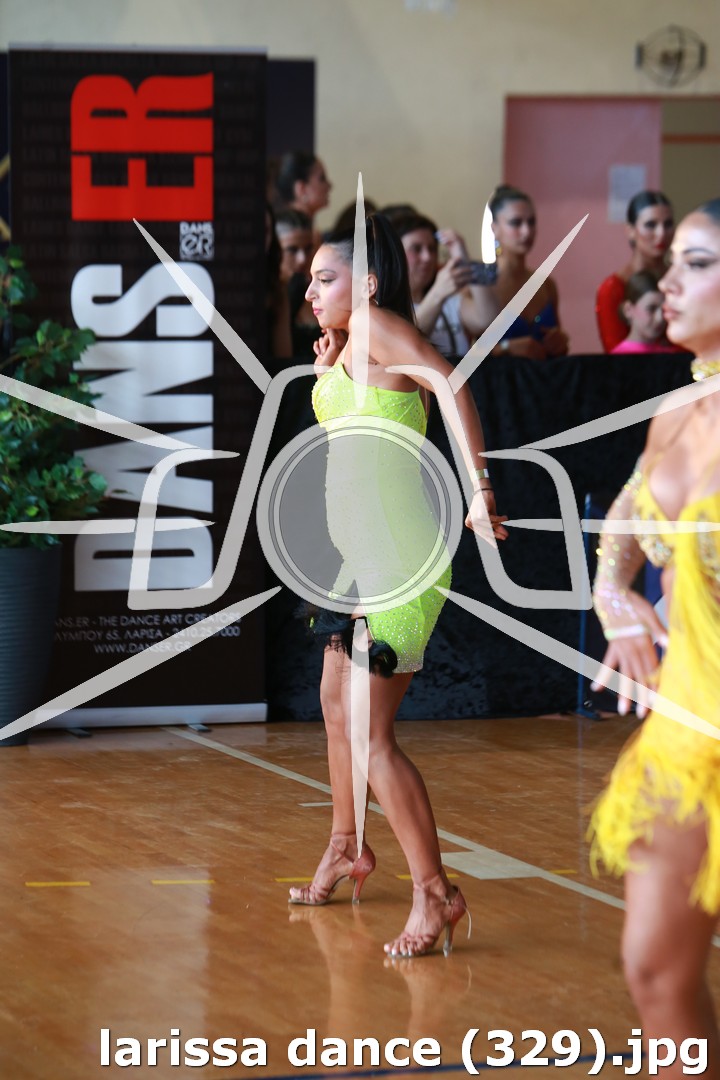 larissa dance (329).jpg