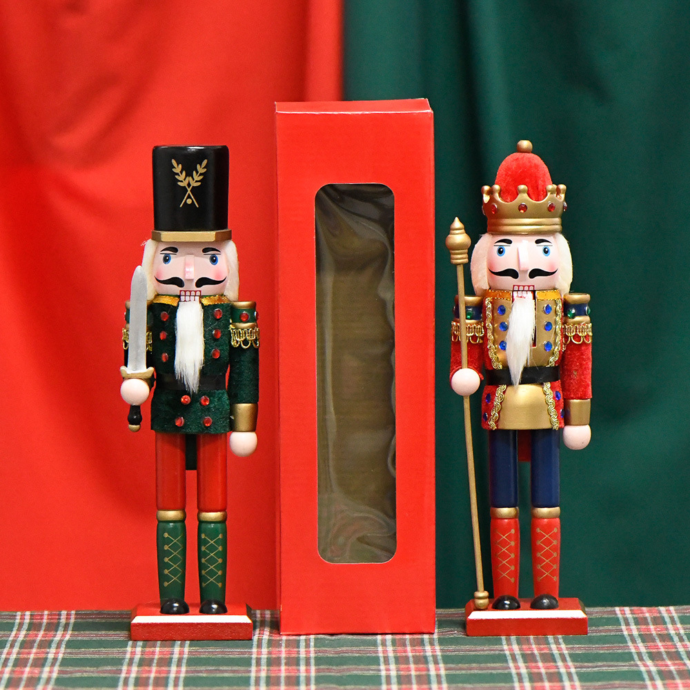 European-style nutcracker figure, 30 cm
