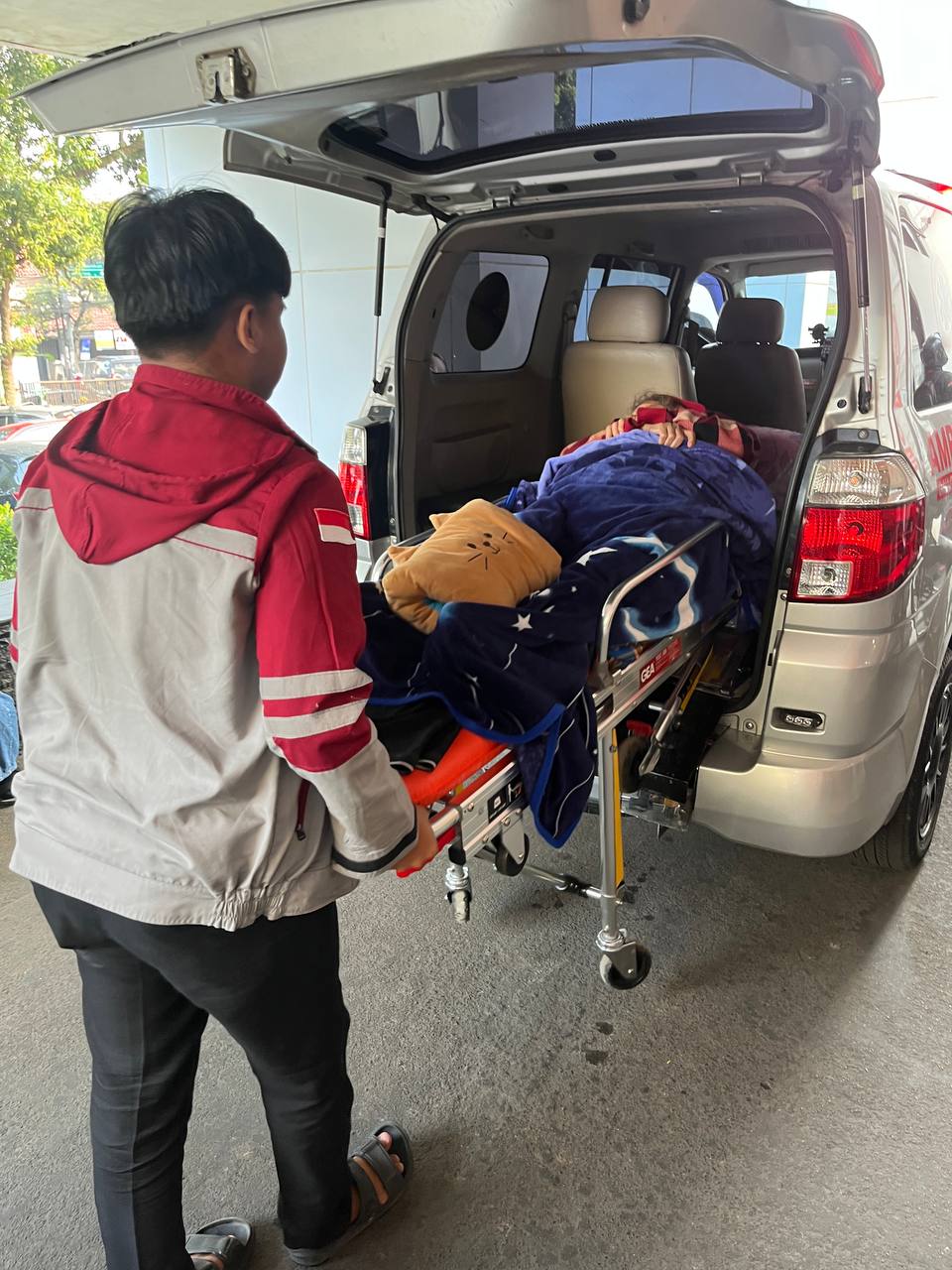 Ambulance jenazah Cimahi unit 6