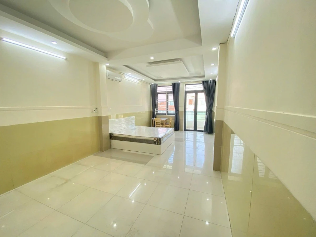 Bán nhà mặt tiền 4x19m, 5 Tầng, 29D Dương Văn Dương, Quận Tân Phú – ảnh ban công