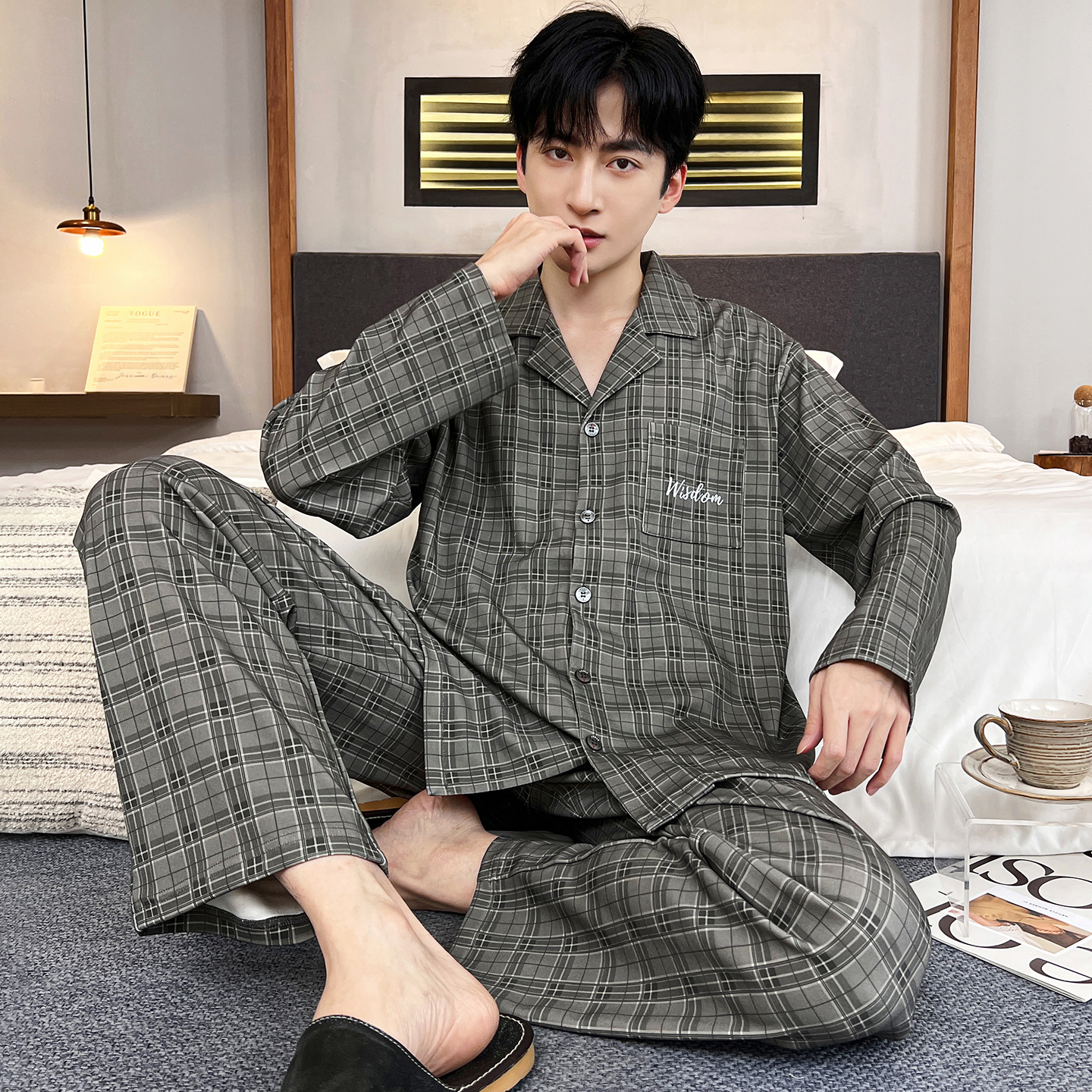 Herren-Pyjama-Set, langärmelig, mit Reverskragen