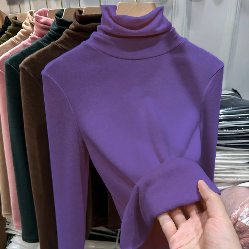 Women's long-sleeve shirt with a stand collar, quilted