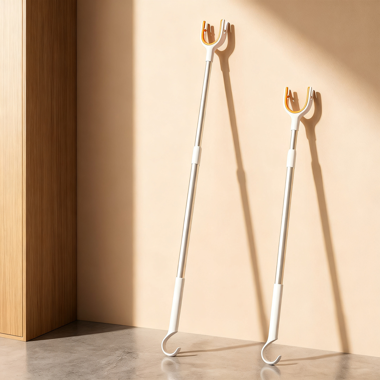 Telescopic laundry support with adjustable length