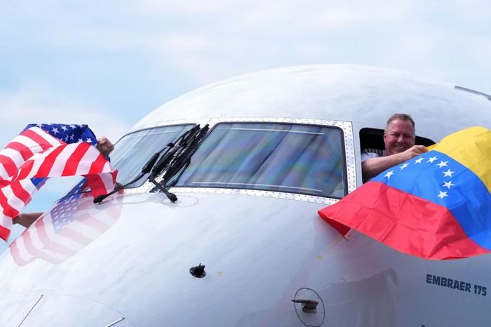 [Video] Chuyến bay thẳng Mỹ–Venezuela khôi phục sau 7 năm gián đoạn - Báo Nhân Dân