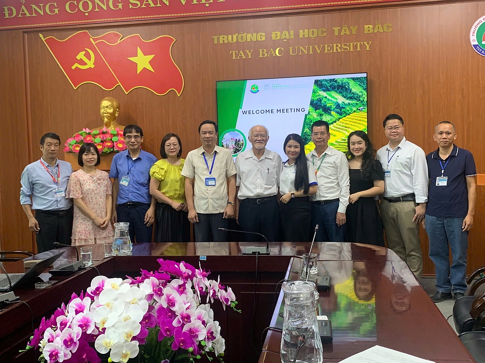 Trường Đại học Tây Bắc tiếp tục làm việc với tổ chức NPO-IFaT Nhật Bản về dự án do JICA phê duyệt