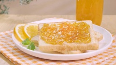 Bánh Mì Mứt Cam