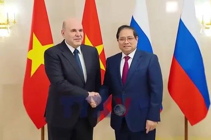 Thủ tướng Phạm Minh Chính hội đàm với Thủ tướng Nga Mikhail Mishustin - Báo VietnamPlus