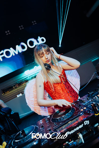 FOMO Club (119).jpg