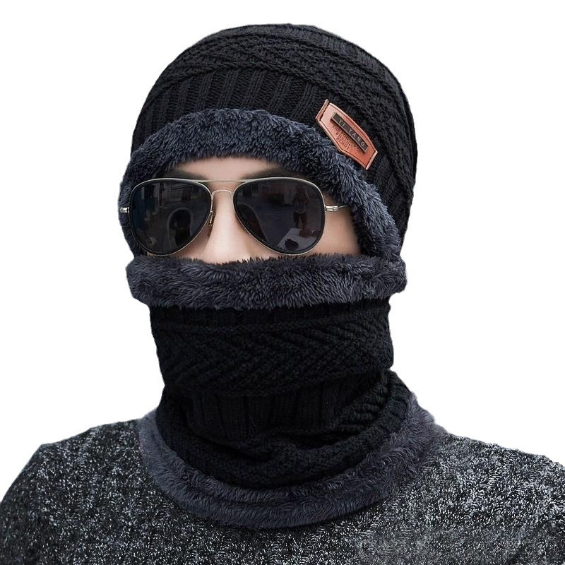Lined knit hat and scarf set for men