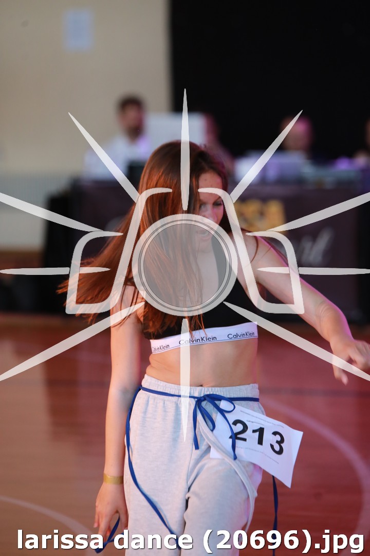 larissa dance (20696).jpg